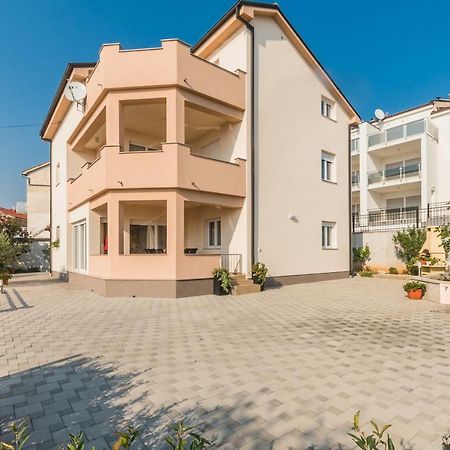 Apartman Klara Цриквеница Экстерьер фото